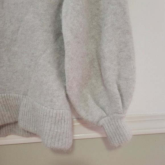 ARITZIA BABATON | Gray Wool Turtleneck Sweater XXS - Picture 2 of 8